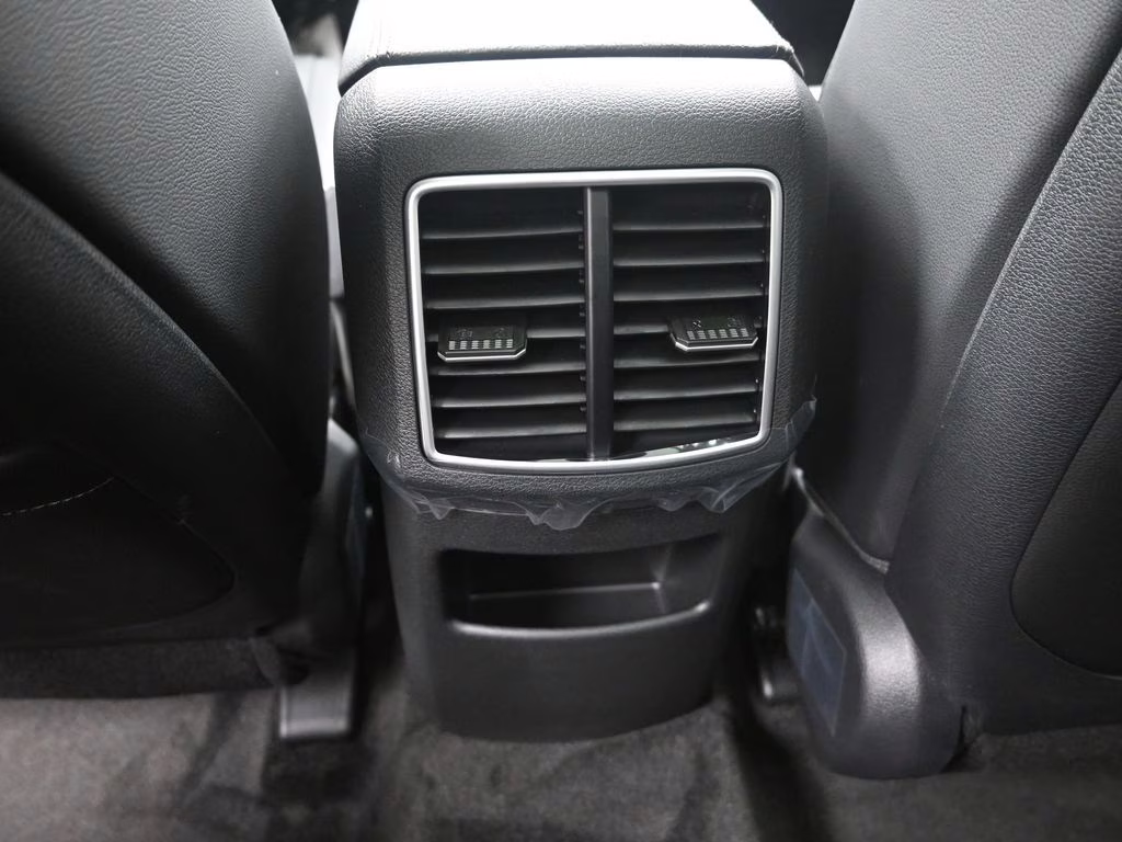 2026 Gravity Gray Kia Sportage Hybrid EX AWD SUV