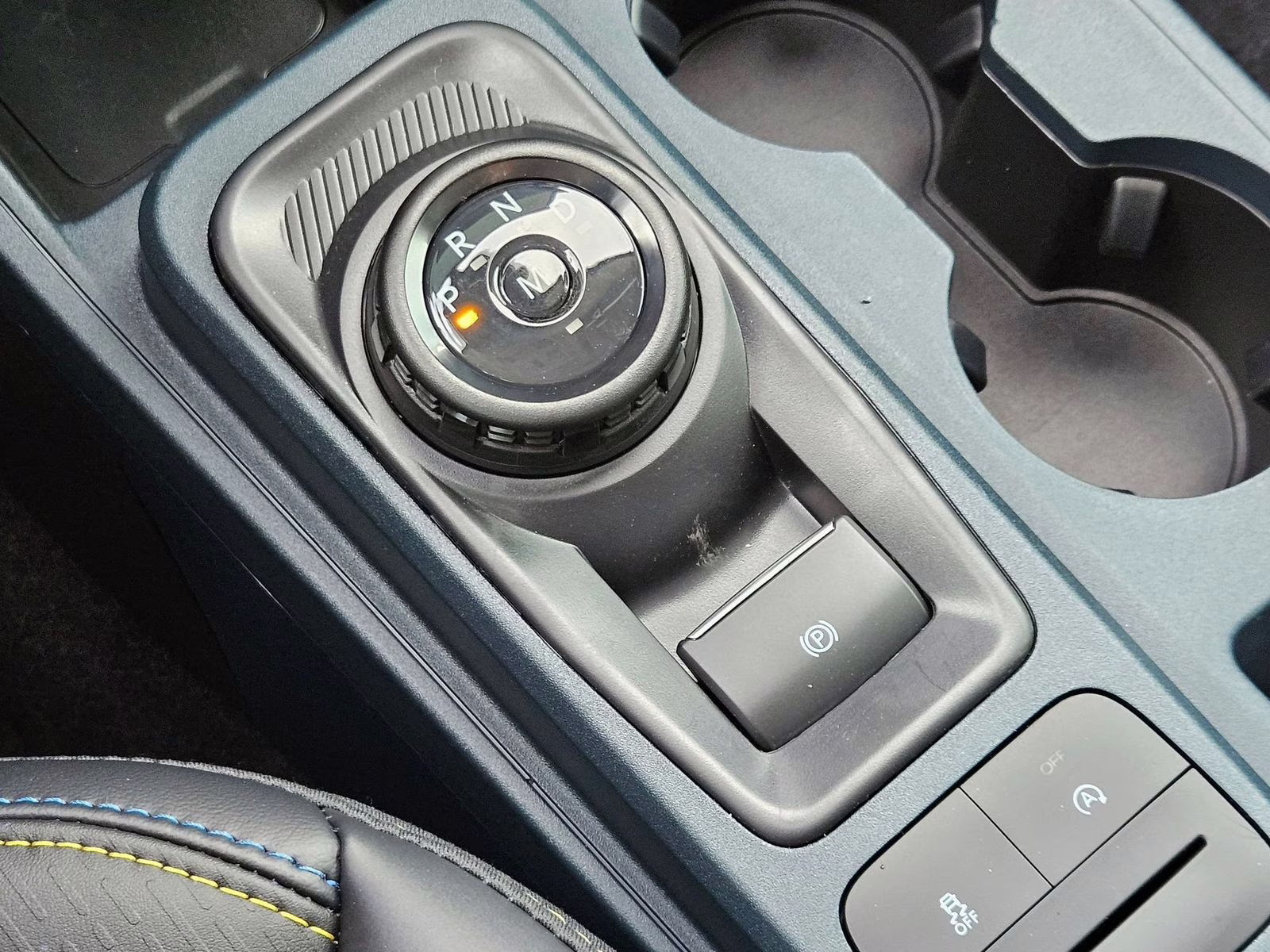 2026 Shadow Black Ford Maverick Lobo High AWD Truck