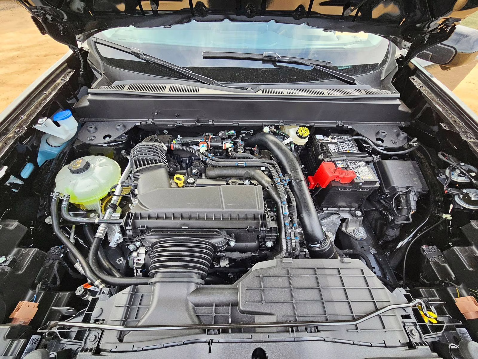 2026 Shadow Black Ford Maverick Lobo High AWD Truck