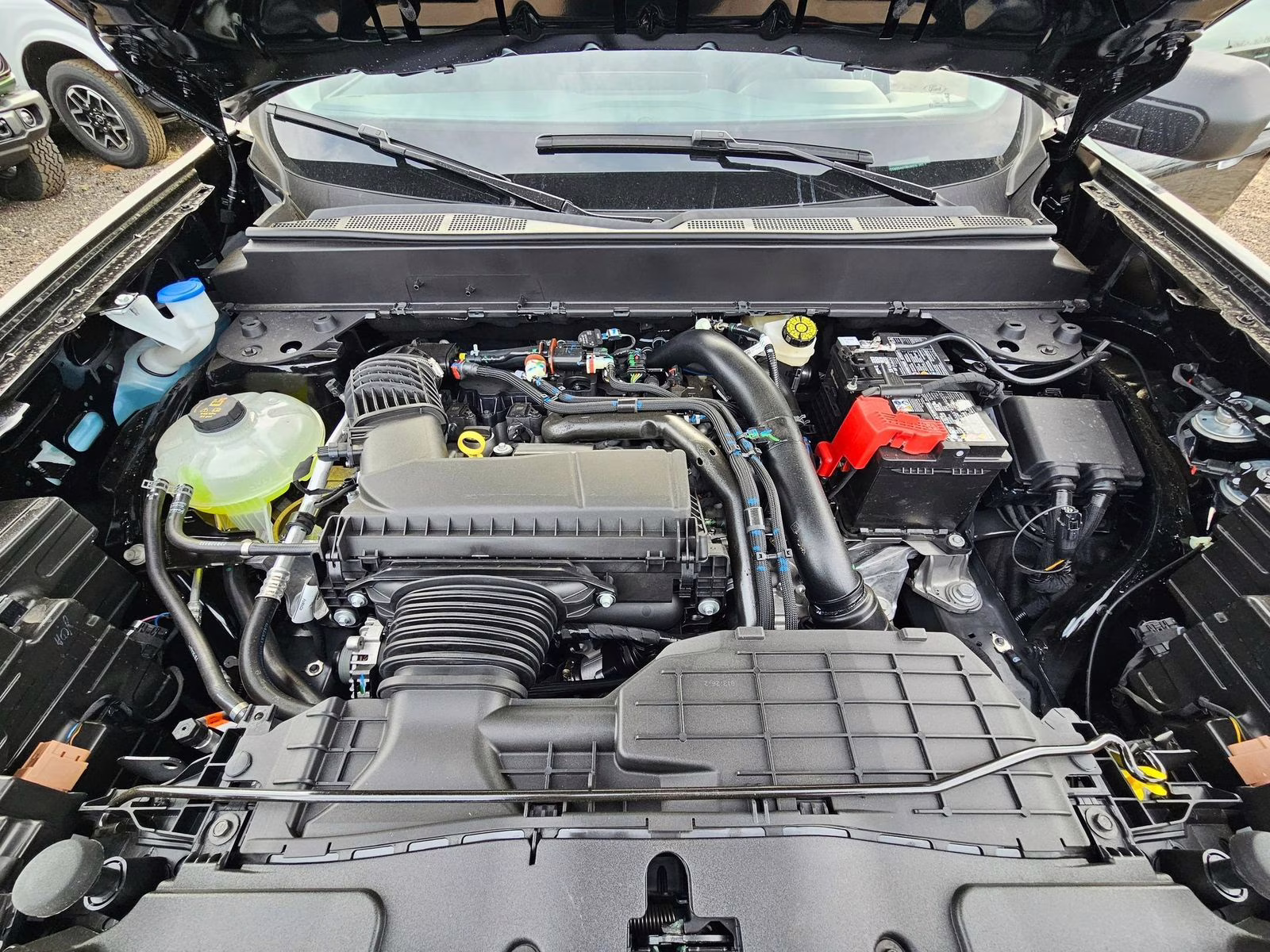 2026 Shadow Black Ford Maverick XL AWD Truck