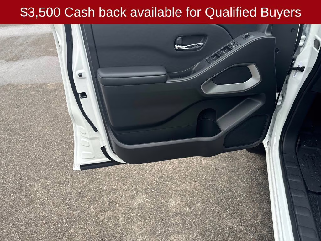 2026 Glacier White Nissan Frontier SV 4X4 Truck