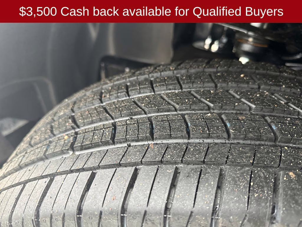 2026 Glacier White Nissan Frontier SV 4X4 Truck