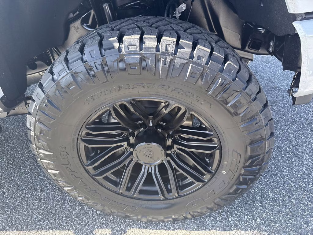 2026 Avalanche Ford Super Duty F-250 SRW XL 4X4 Truck