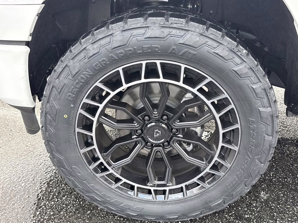 2026 Oxford White Ford F-150 XLT 4X4 Truck