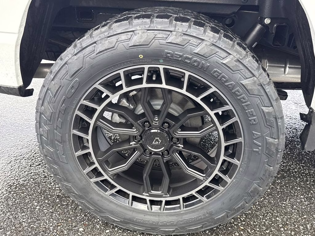 2026 Oxford White Ford F-150 XLT 4X4 Truck