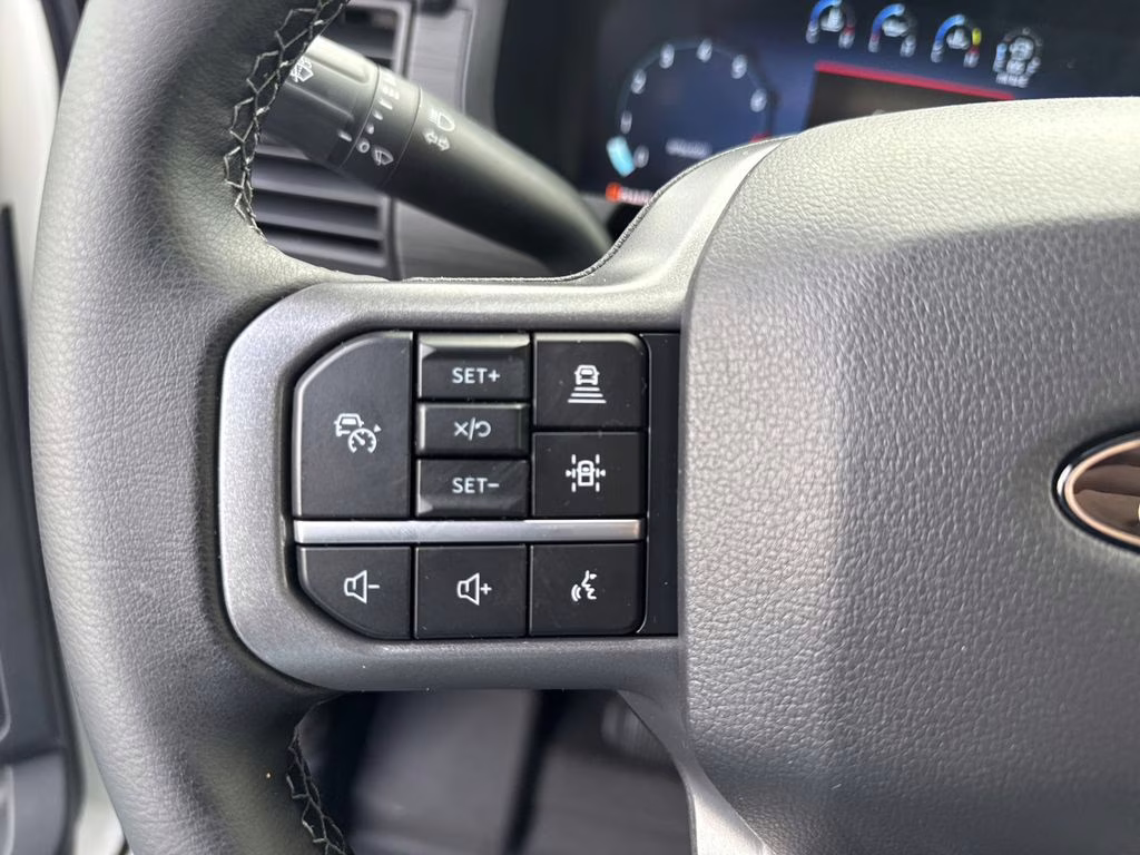 2026 Oxford White Ford F-150 XLT 4X4 Truck