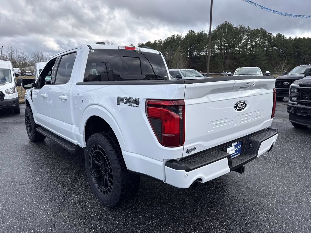 2026 Oxford White Ford F-150 XLT 4X4 Truck