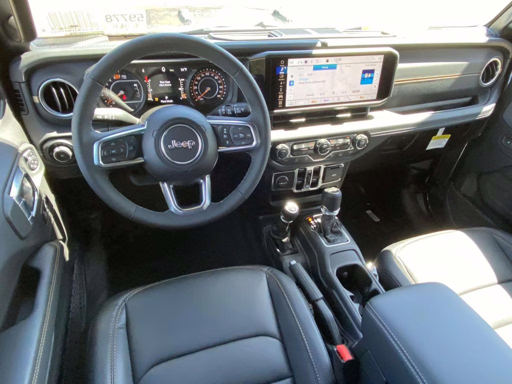 2026 Granite Crystal Metallic Clearcoat Jeep Wrangler Sahara 4X4 SUV