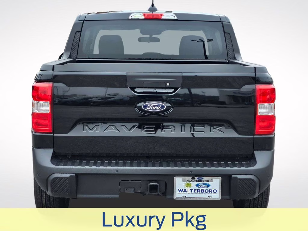 2026 Shadow Black Ford Maverick XLT FWD Truck