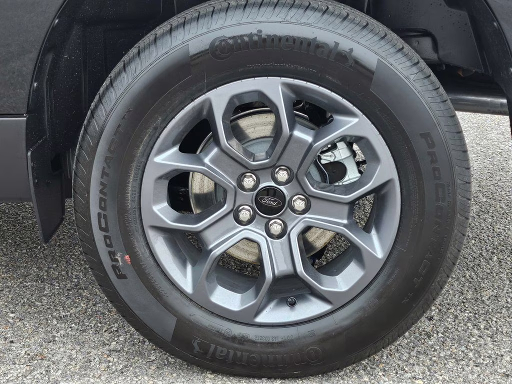 2026 Shadow Black Ford Maverick XLT FWD Truck