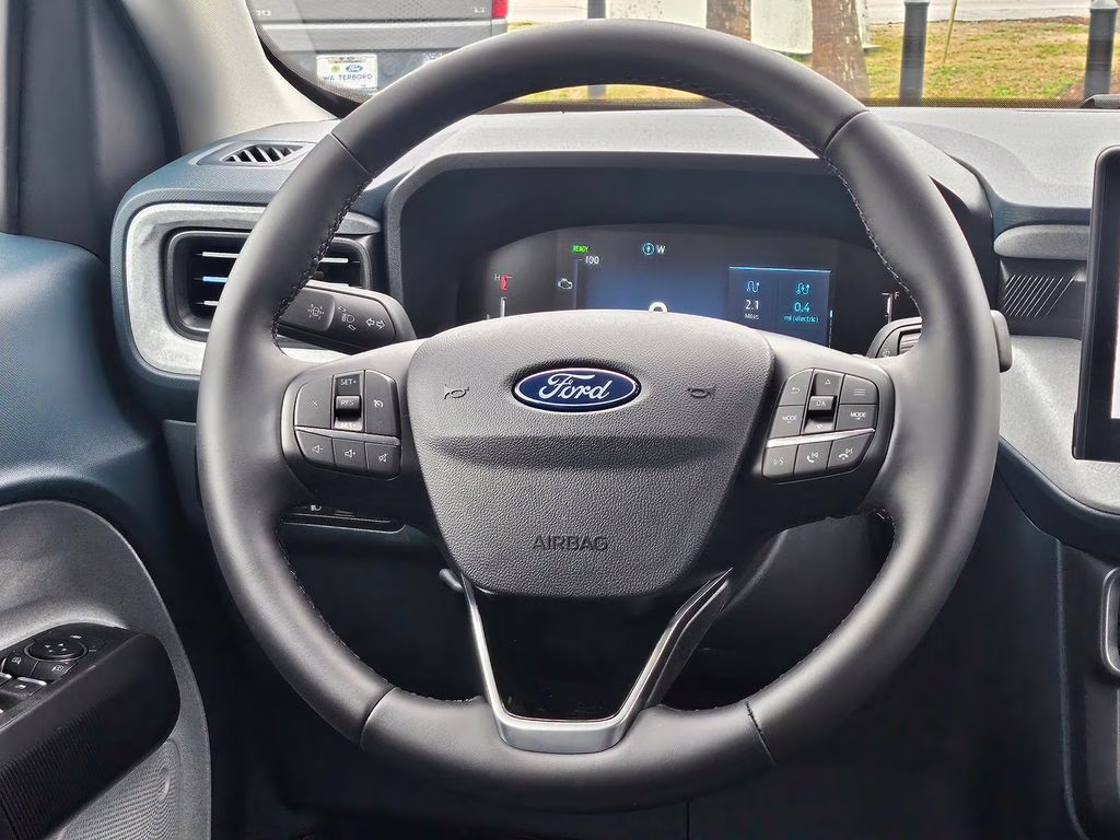 2026 Shadow Black Ford Maverick XLT FWD Truck