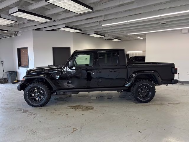 2026 Black Clearcoat Jeep Gladiator Willys 4X4 Truck