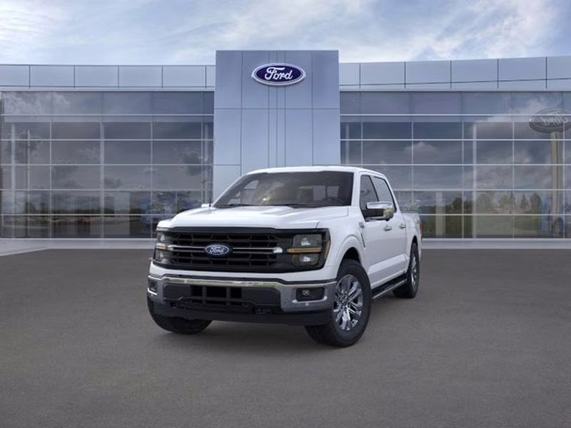 2026 Oxford White Ford F-150 XLT 4X4 Truck