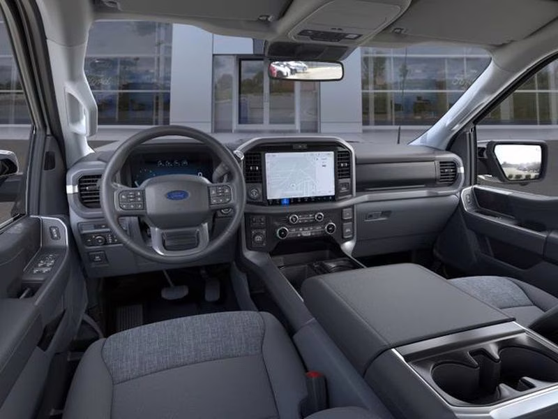 2026 Oxford White Ford F-150 XLT 4X4 Truck