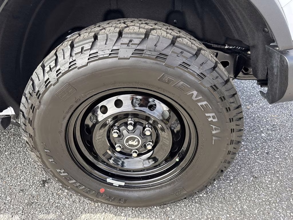 2026 Oxford White Ford Bronco Big Bend 4X4 SUV