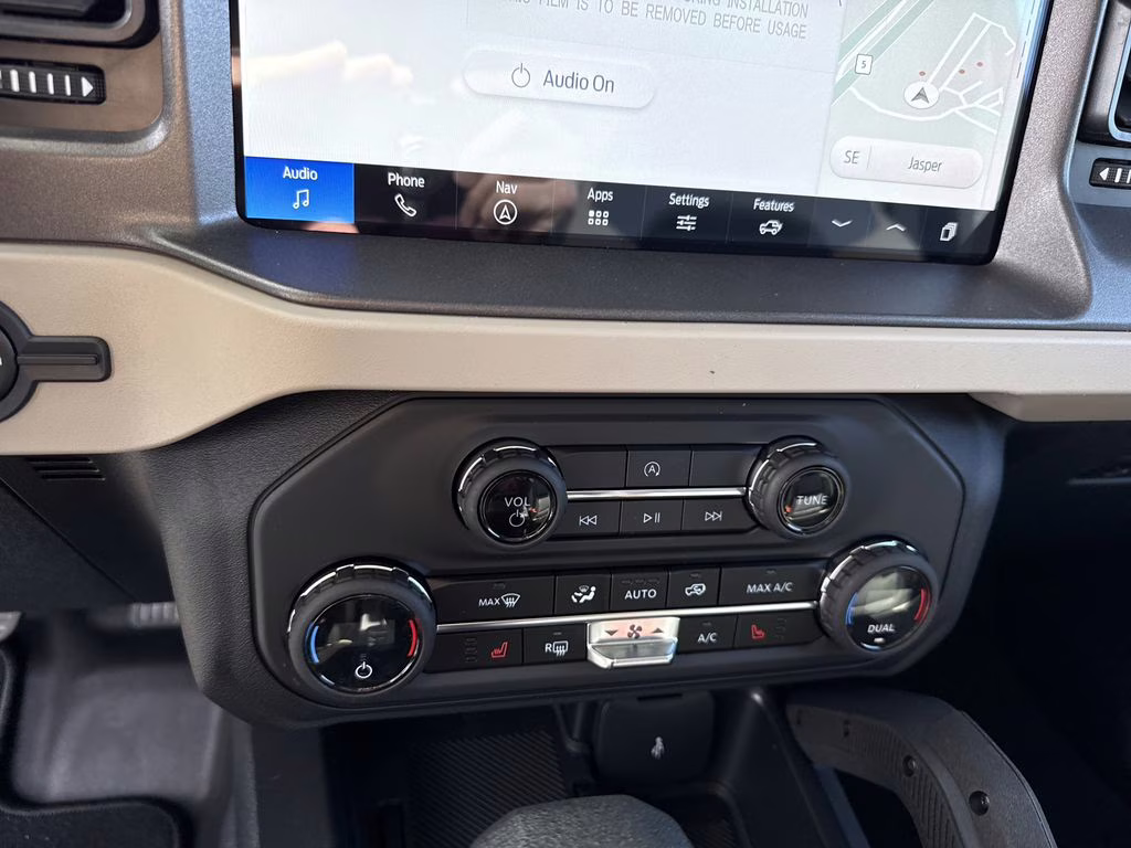 2026 Oxford White Ford Bronco Big Bend 4X4 SUV