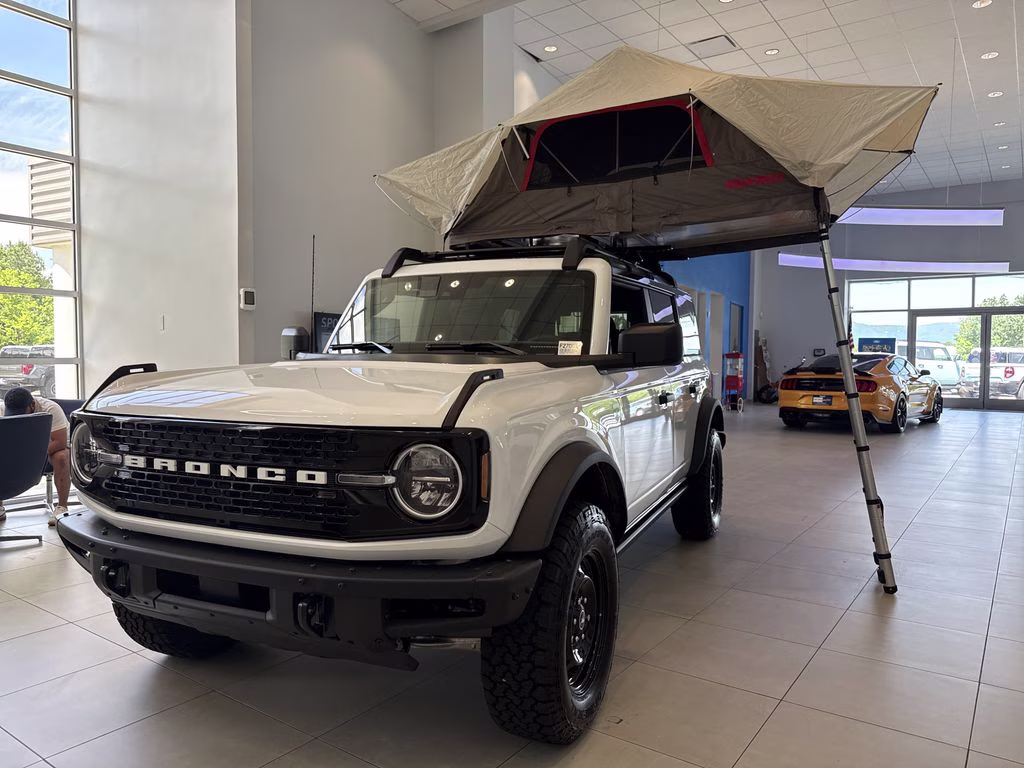 2026 Oxford White Ford Bronco Big Bend 4X4 SUV