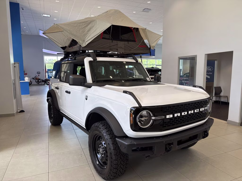 2026 Oxford White Ford Bronco Big Bend 4X4 SUV