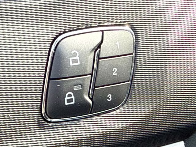 2026 White Ford Explorer Tremor 4X4 SUV