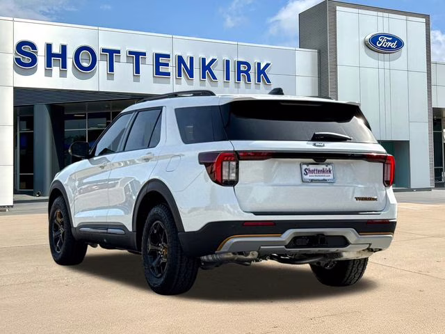 2026 White Ford Explorer Tremor 4X4 SUV