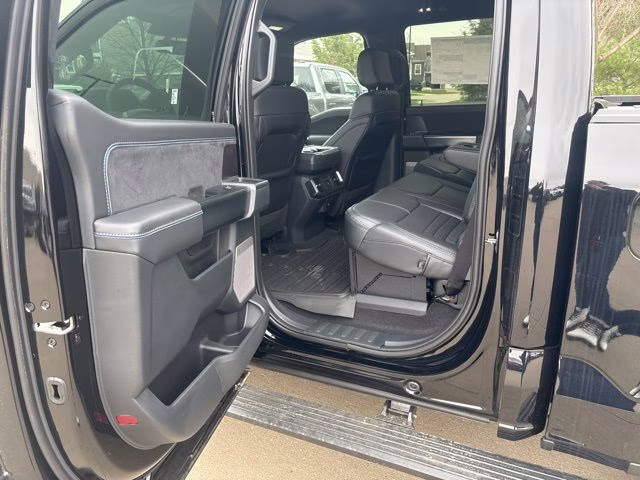 2025 Black Metallic Ford F-150 Platinum 4X4 Truck