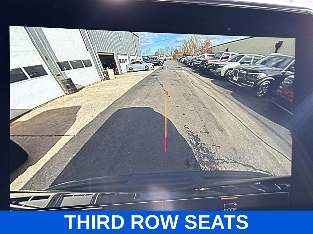 2022 Onyx Black GMC Yukon XL SLT 4X4 SUV