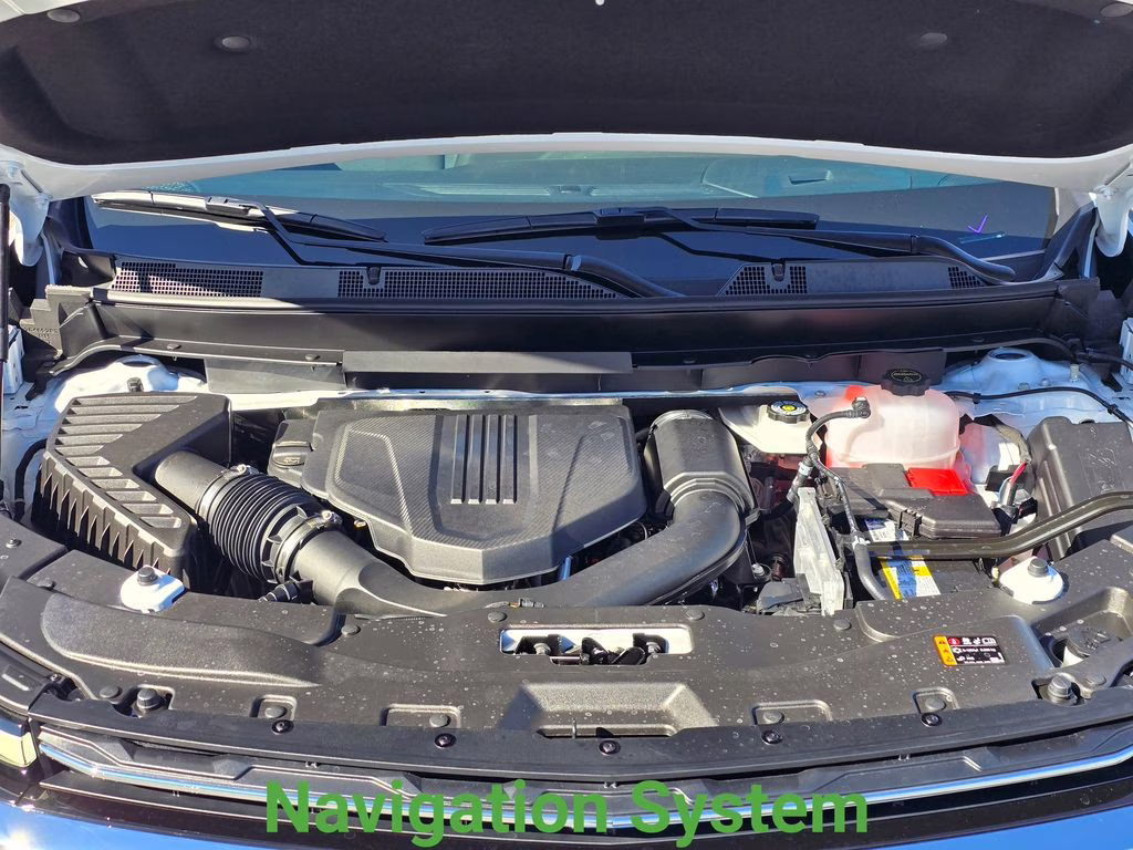 2026 Summit White Chevrolet Traverse LT FWD SUV