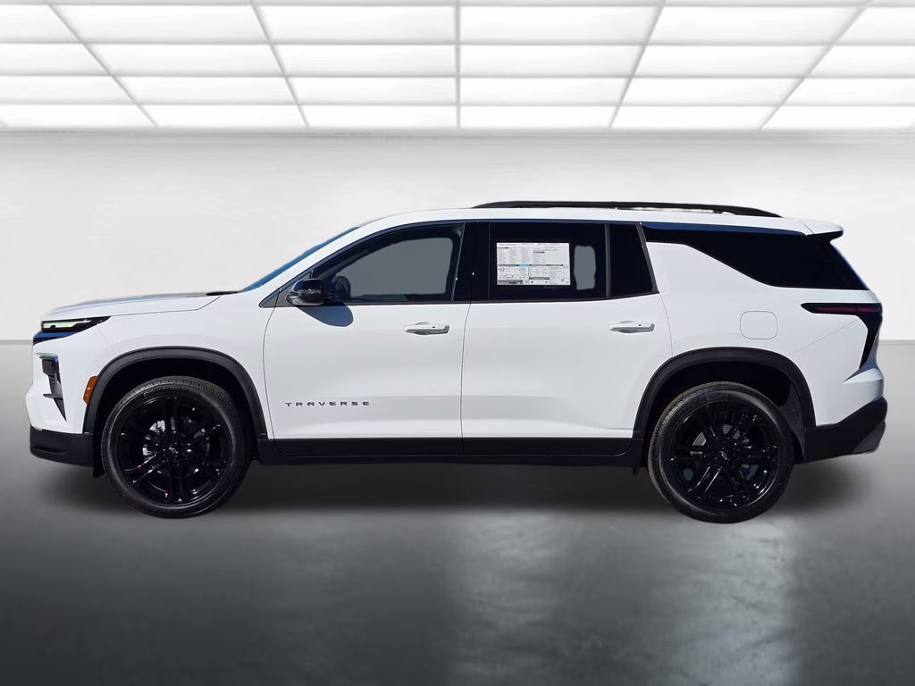 2026 Summit White Chevrolet Traverse LT FWD SUV