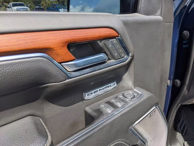 2022 Pacific Blue Metallic GMC Sierra 1500 Denali 4X4 Truck