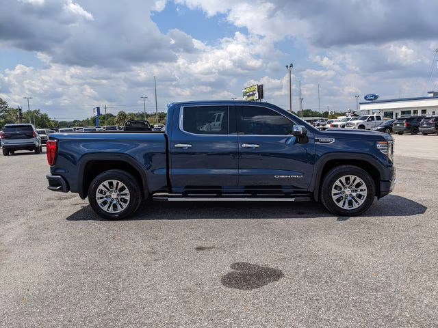 2022 Pacific Blue Metallic GMC Sierra 1500 Denali 4X4 Truck