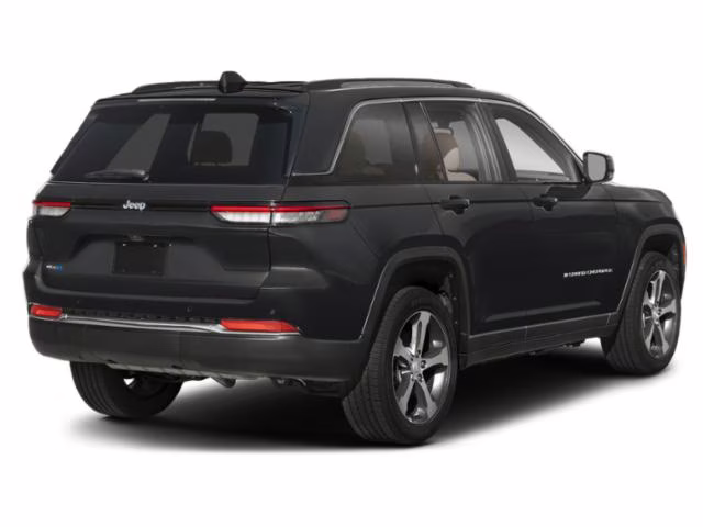 2024 Diamond Black Crystal Pearlcoat Jeep Grand Cherokee 4xe 4X4 SUV