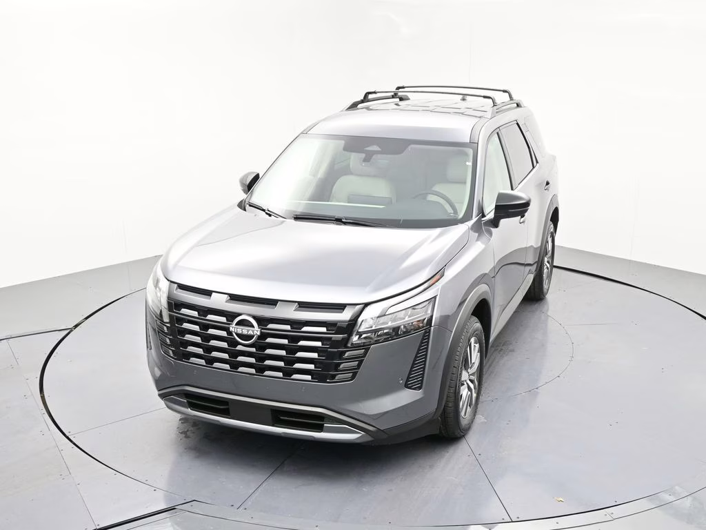 2026 Gun Metallic Nissan Pathfinder SL 4X4 SUV