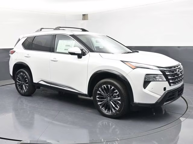 2026 Everest White Pearl Tricoat Nissan Rogue Platinum AWD SUV