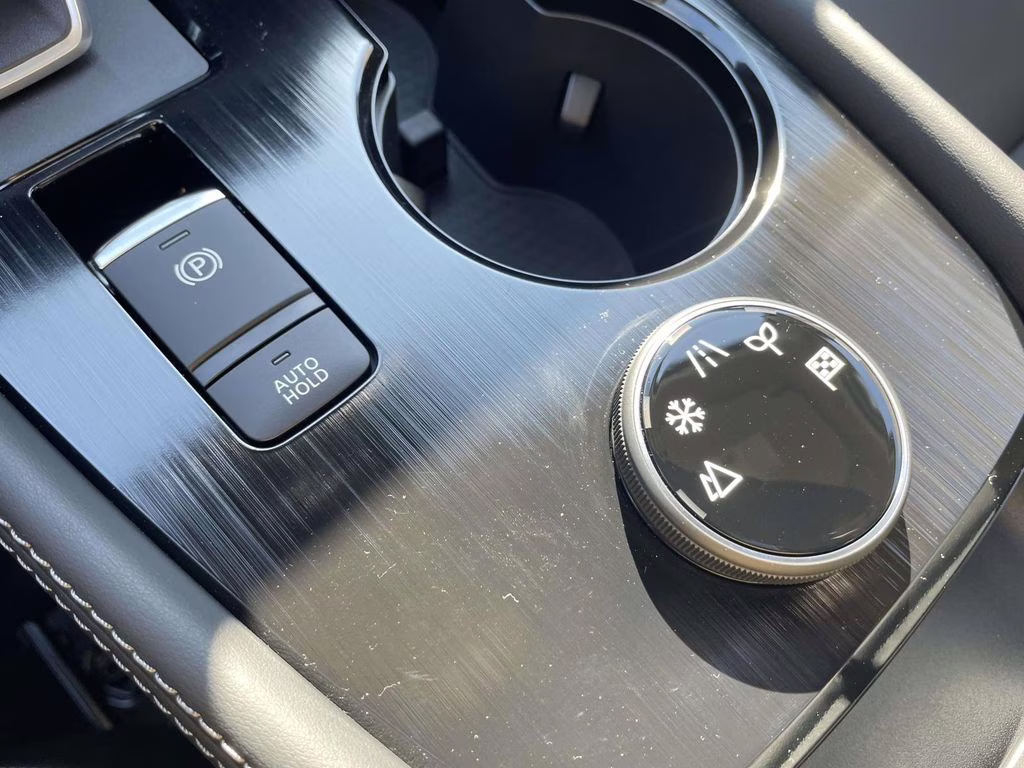 2026 Champagne Silver Metallic Nissan Rogue Platinum AWD SUV