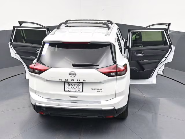 2026 Everest White Pearl Tricoat Nissan Rogue Platinum AWD SUV