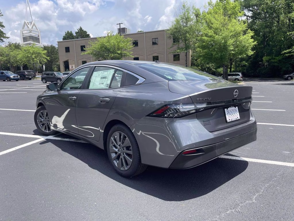 2026 Gun Metallic Nissan Sentra SL FWD Sedan