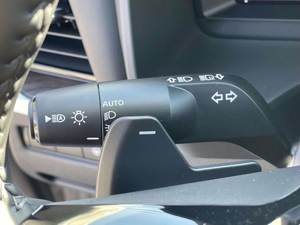 2026 Champagne Silver Metallic Nissan Rogue Platinum AWD SUV