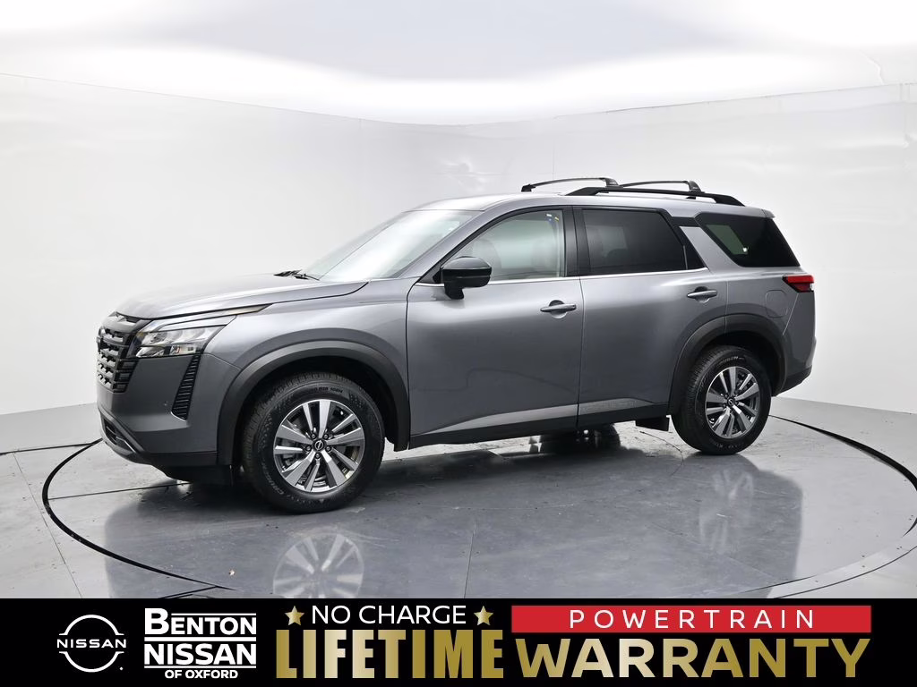 2026 Gun Metallic Nissan Pathfinder SL 4X4 SUV