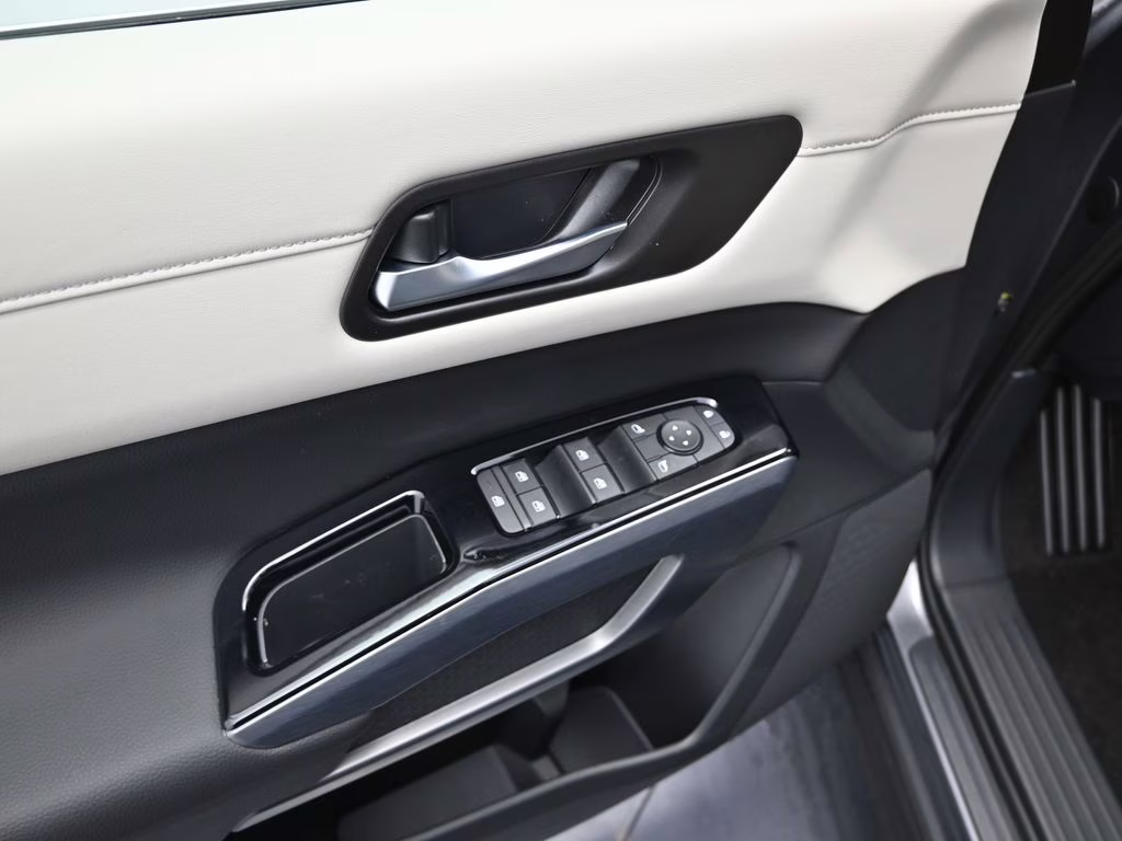 2026 Gun Metallic Nissan Pathfinder SL 4X4 SUV