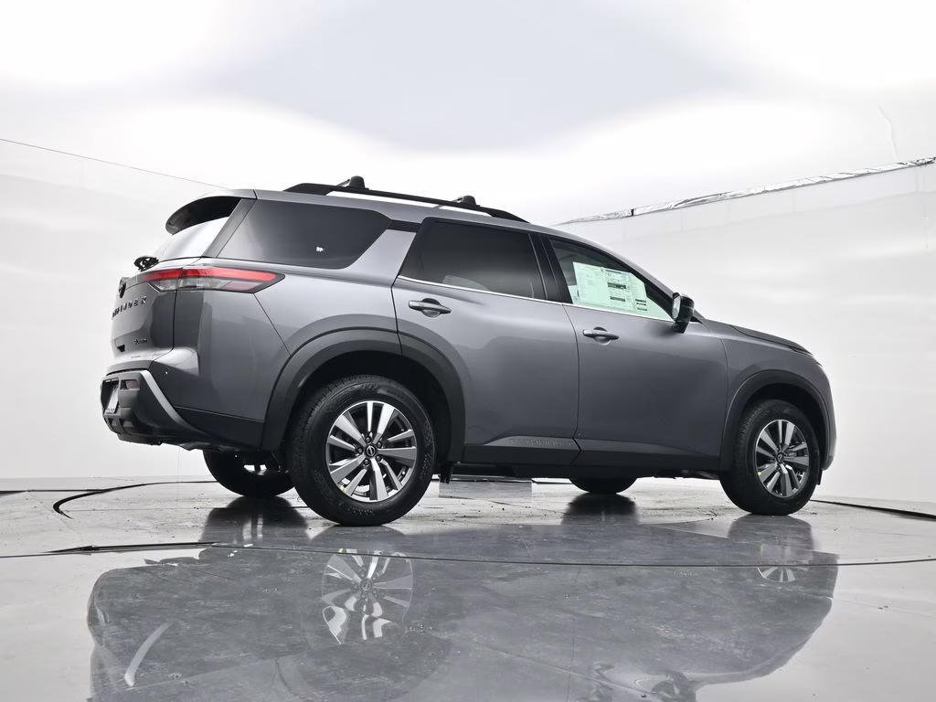 2026 Gun Metallic Nissan Pathfinder SL 4X4 SUV