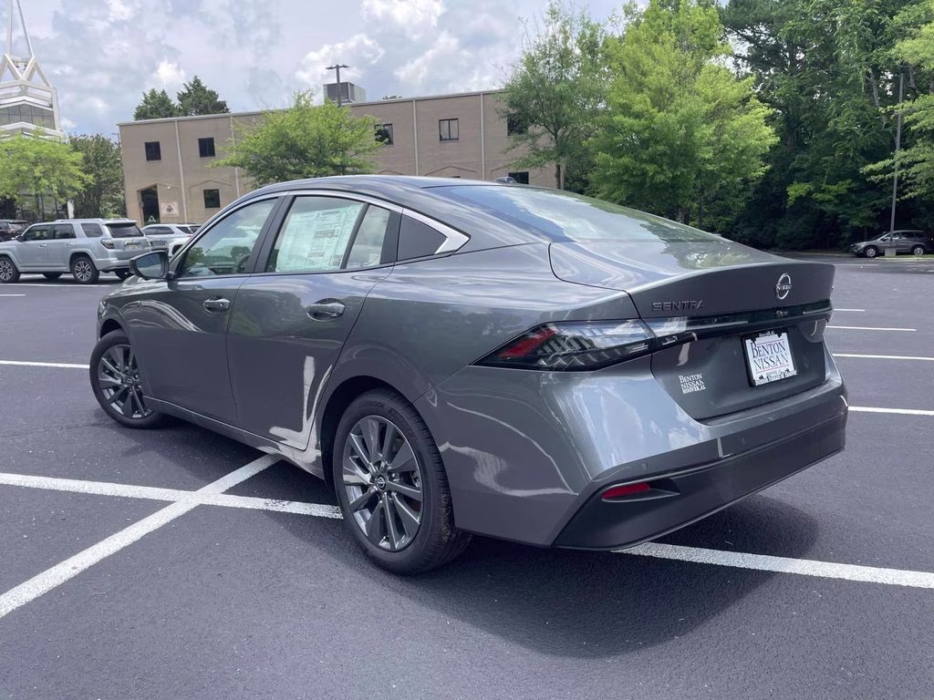 2026 Gun Metallic Nissan Sentra SL FWD Sedan