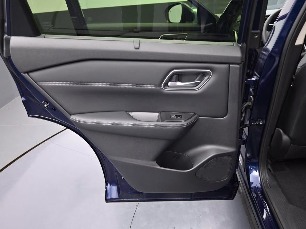 2026 Deep Ocean Blue Pearl Nissan Rogue Platinum AWD SUV