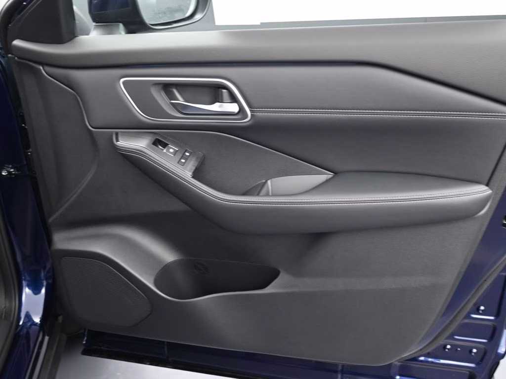 2026 Deep Ocean Blue Pearl Nissan Rogue Platinum AWD SUV