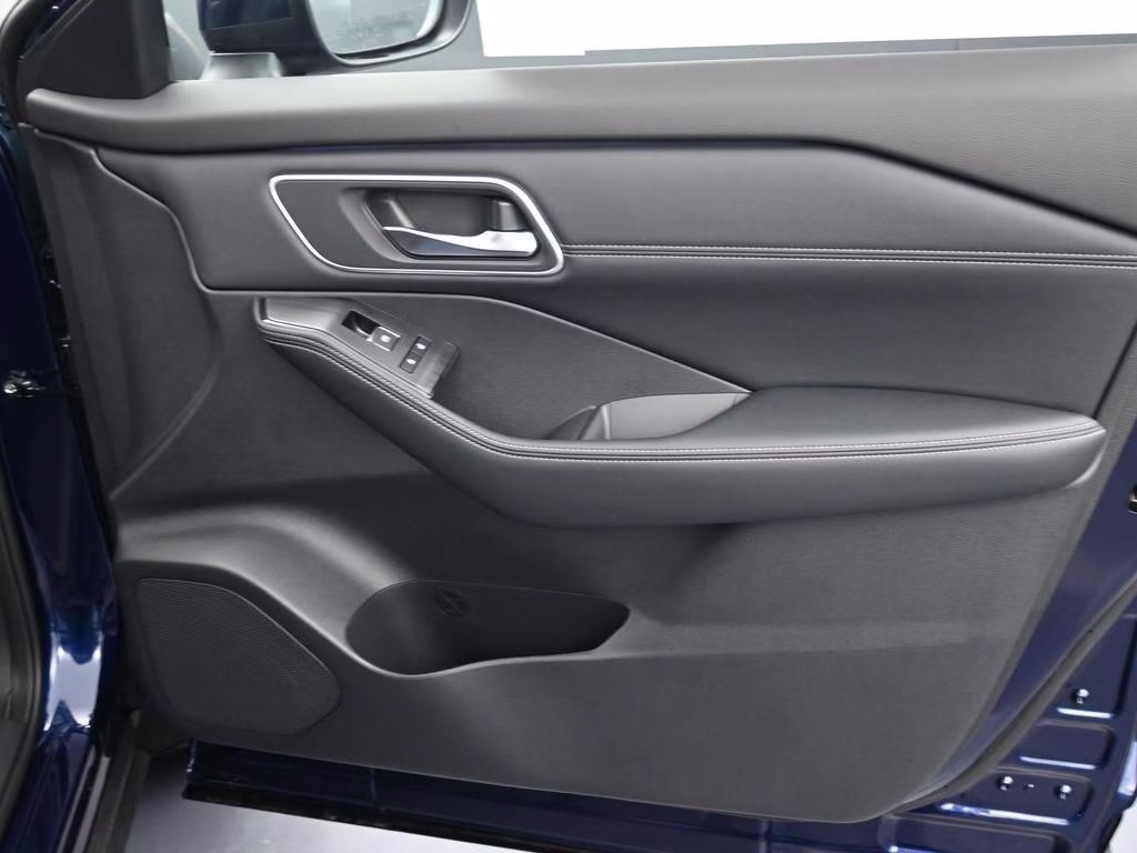 2026 Deep Ocean Blue Pearl Nissan Rogue Platinum AWD SUV
