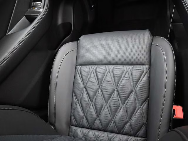 2026 Everest White Pearl Tricoat Nissan Rogue Platinum AWD SUV