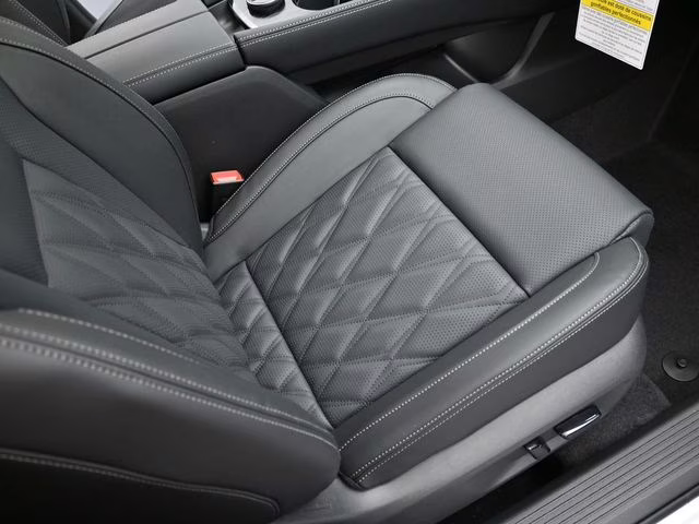 2026 Everest White Pearl Tricoat Nissan Rogue Platinum AWD SUV