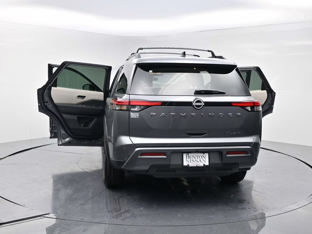 2026 Gun Metallic Nissan Pathfinder SL 4X4 SUV