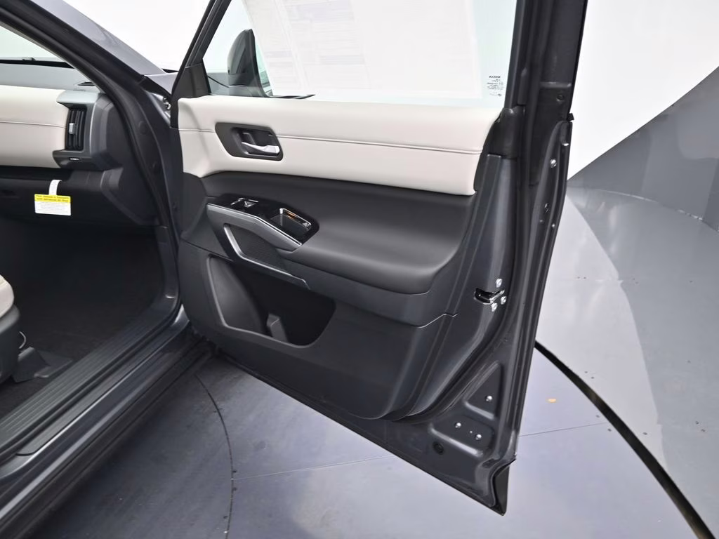 2026 Gun Metallic Nissan Pathfinder SL 4X4 SUV