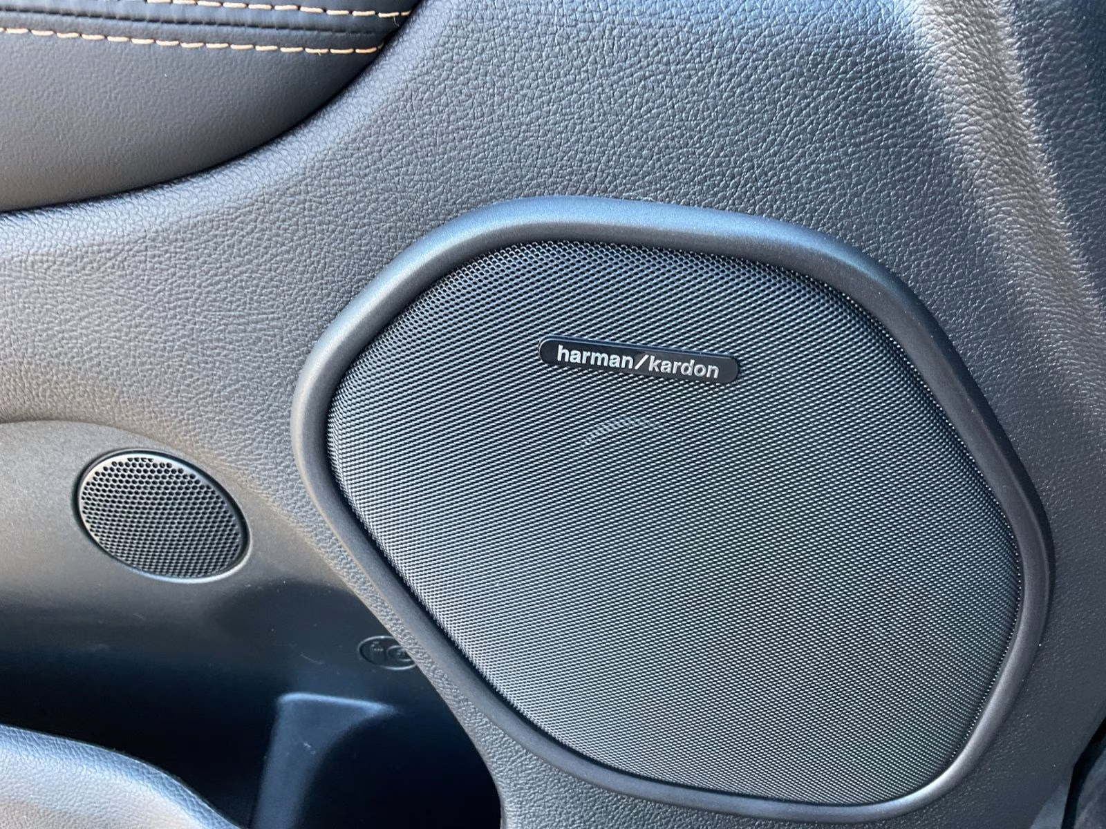 2025 DB Black Crystal Clearcoat Dodge Durango R/T 20th Anniversary Premium AWD SUV