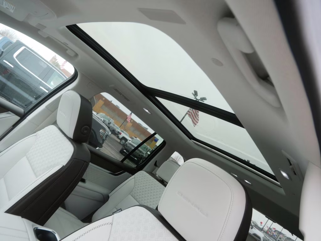 2026 Glacier White Tricoat GMC Acadia Denali AWD SUV